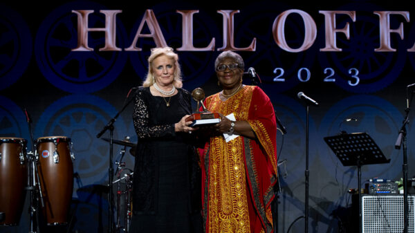 The Honorable Debbie Dingell (l.) with 2023 Hall of Fame honoree, Dr. Ngozi Okonjo-Iweala (r.)